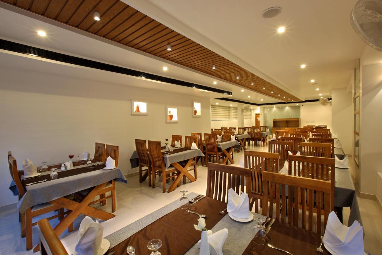 Hotel Novark Munnar Kallar Vattiyar Extérieur photo